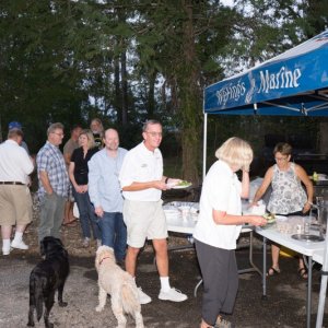 Dinner time--note that dogs are also represented!