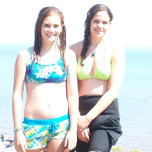 Media 'Emma and Maren' in album 'Stockton Island'