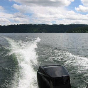 Heading for home on Lake Coeur d\'Alene