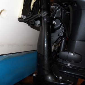 Media 'The plastic clip is about even with the splash well drain.  I use this motor on my day sailor and this makes it easy to beach.  Will probably do the same thing with the CD 16.' in album 'Suzuki 2.5 mounted on CD 16'