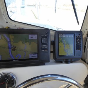 Back at the marina. 56.1 nm on this trip, now at 317 hours on the engine.