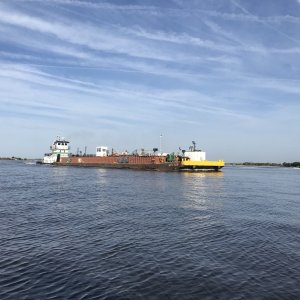 Tow turning into the ICW
