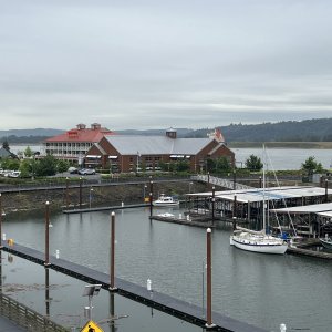 C-Traveler on the guest dock and Port of Kalama Marina offices