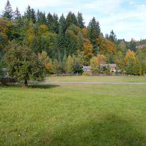 Media 'fall-colors' in album 'West Larson Lake'