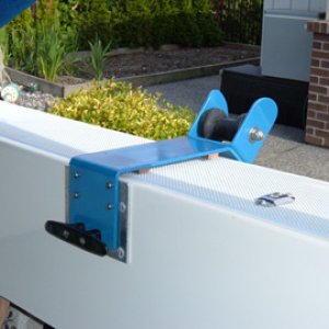"Arm Strong" Trap Puller Puller.Attaches to Pole Holder mounting plate