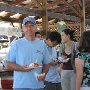 14 enjoying farmer\'s products!