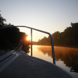 Canal dawn returning to Seneca Lake by ourselves.