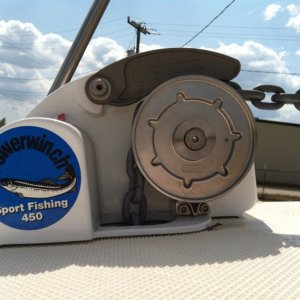 Electric windlass