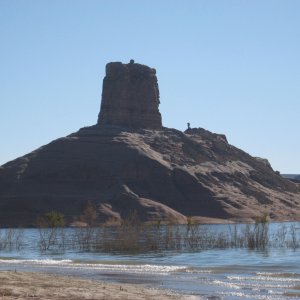 Media 'Cookie jar butte near Kane's wash' in album 'Rainbow bridge'