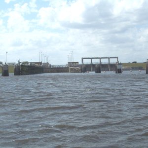 Locks PortMayaca