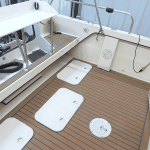 Cockpit Deck
