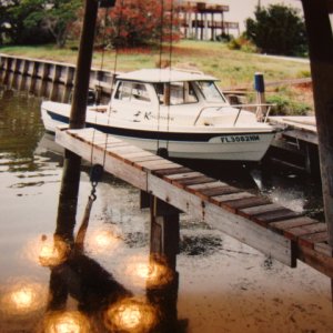 Temporary mooring due to over three
foot tide
