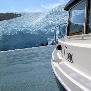 Media '(AnchortownJim) Blackstone Glacier, PWS, 7/31/04' in album '(AnchortownJim) Happy Skipper, Nice Day, Blackstone Bay PWS, 7/31/04'