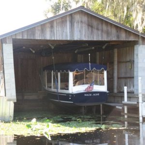 A cute River cruiser