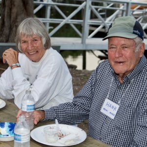Pat and Hank, Meri Aura