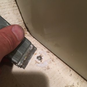 07 removed all the old caulk
