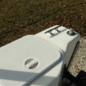 Media 'Dr. Bob Replacement Hatch (waterproof)' in album 'On the Erie Canal'