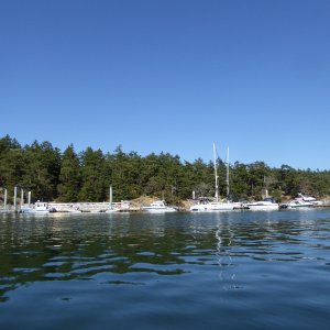 The inner dock in Fossil Bay, 4 PM on a Labor Day weekend Sunday. Not as busy as I expected!