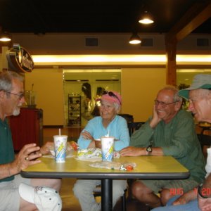 Nanaimo CBGT
It's cool in the food court
Barry 'C-CAKES'
El & Bill 'HALCYON'
Joe 'R-MATEY'