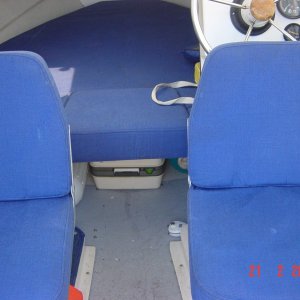 seats rotate 360 degrees