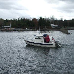 Getting ready to dock-Dottie at the ready