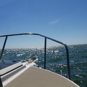 Media 'at anchor, gulf of mexico' in album '(james) COOL CHANGE'