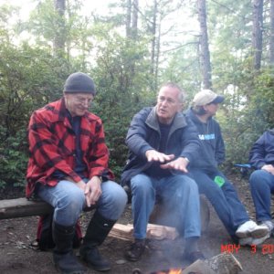 Jim (ENDURANCE)
Joe (R-MATEY)
Cathy (C-YA)
Sandra (C-JOY)
Can't tell if Joe is warming his hands or telling a story?