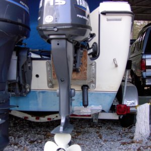 Trim Tab cylinder (M120 sport tabs) just clears under mini jacker mount.