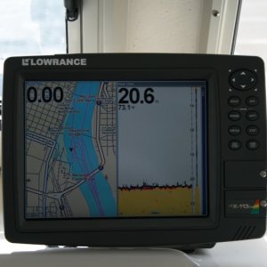 Lowrance LCX-113C HD Sonar/GPS Chartplotter