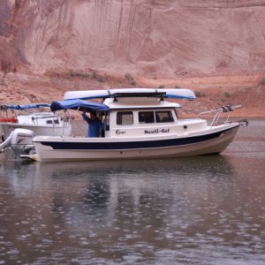 Nauti-Gal in Forgotten