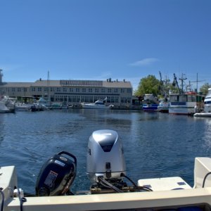 Leaving Fishermans Terminal and continuing west