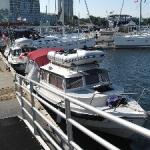 Aug03085