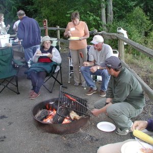 Hot Dogs, Pulled Pork and Corn!