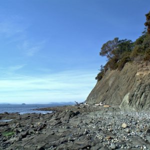 Walking on the beach around the outside back to Fox Cove at low tide