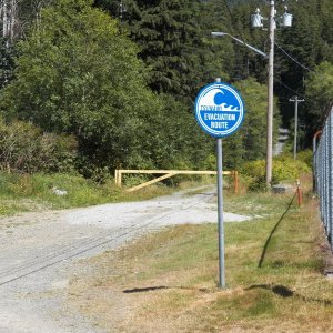 What's wrong with this picture?  Yes, the gate was locked.  I was on my bike, but for others it's "crawl under and run like hell."
