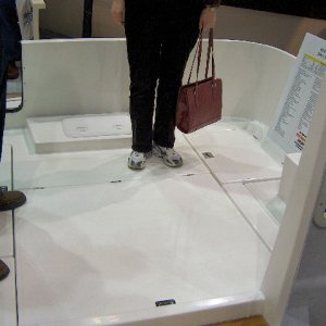 (C-Ranger R25) Shows cockpit size