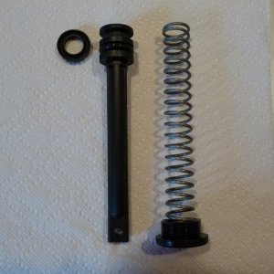 Step Four, pull out the actuator and remove the top seal.  Replace with a U-seal 0.75" x 1.25" x 0.25" 800 PSI.  The O-ring was in good shape and did not need replacing.