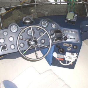 Media 'Full Helm View' in album 'Sea Ray 265 Sedan Sistership at LaConner'
