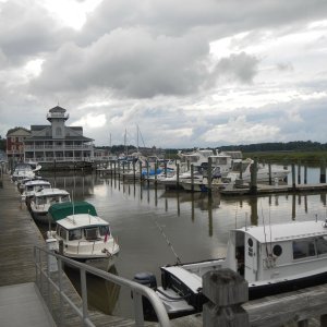 Smithfield Station marina