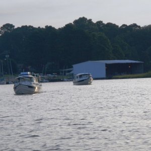 PANDY GIRL & SKIMMER leaving Deep Creek