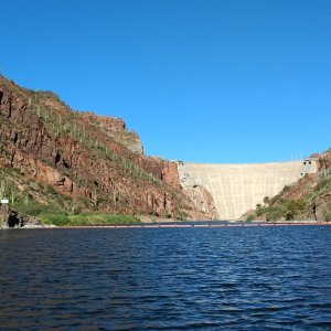 The Roosevelt Lake dam seen from Apache Lake