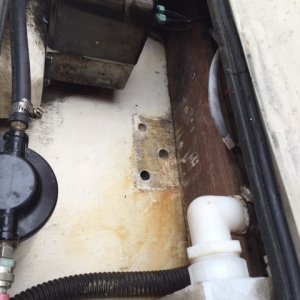 Media 'Holes in the bilge.' in album 'Holes in the bilge.'
