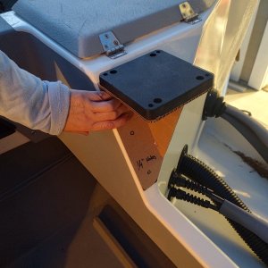 Another angle, Downrigger mount