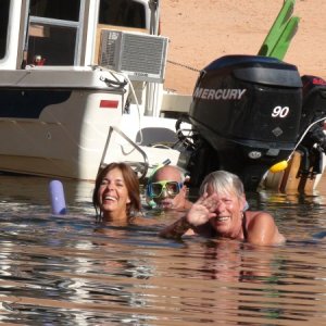 Laurie & Ramon of the Chiquitita & Judy of the Sandpiper cooling off at Oak Canyon