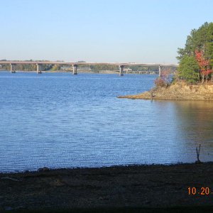 Media 'Early morning at Bugs Island Lake' in album 'Camping & Fishing with Munchkin'