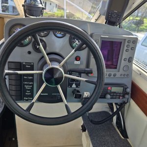 Media 'Helm - Raymarine radar, Garmin GPS nav/depth finder' in album 'Docked profile'