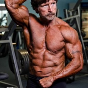 mar 22, 2012 2 days out from contest. body weight is 188lbs and fat ratio is 3.7 %.  total points are 25.9, it's been a long journery but will be over in two days. age 62! what will i challenge myself with next. lord only knows!height is 5'10"