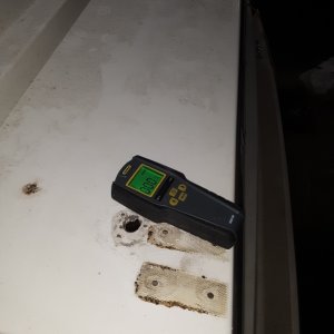 the roof is cored here, this is where the radar and vhf wiring went through, luckily its dry
