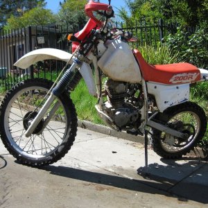 Media '1991 Honda XR200R' in album '1993 XT225'