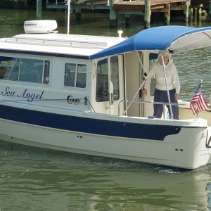 Sea Angel preparing to back into finger pier.